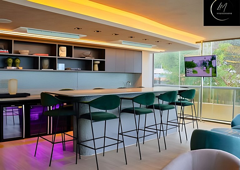 410 LM Setai Yacht