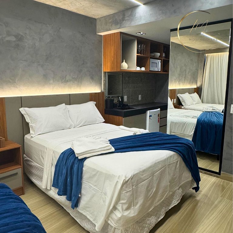 LM Setai Yacht 304