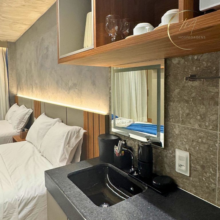 LM Setai Yacht 304