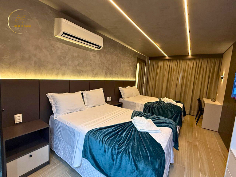 123 LM Setai Yacht