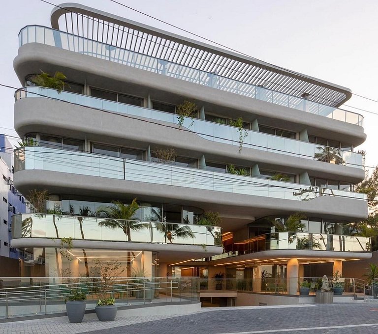 LM Setai Yacht 312 Luxo