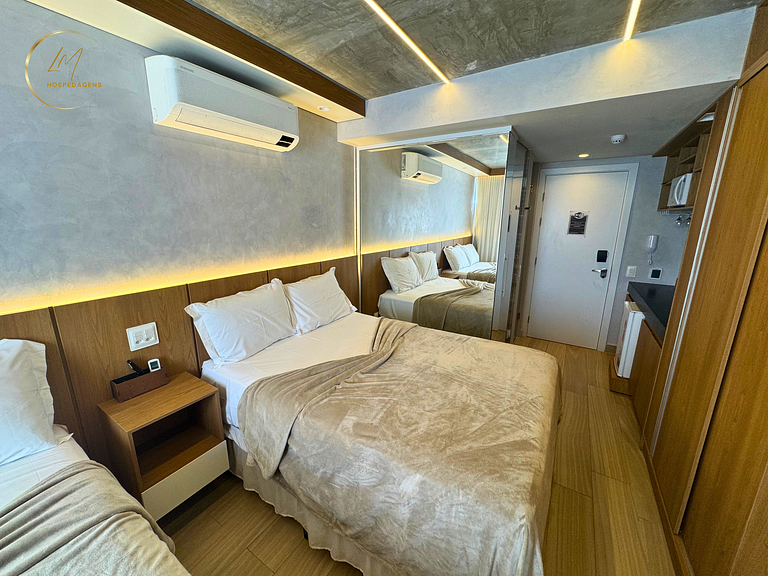 LM Setai Yacht 410