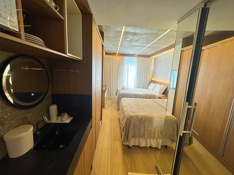 LM Setai Yacht 410
