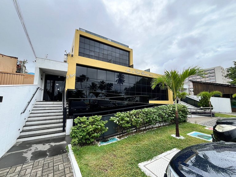 204 LM Mar do Cabo Branco com piscina privativa